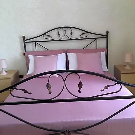 La Pietra 3*